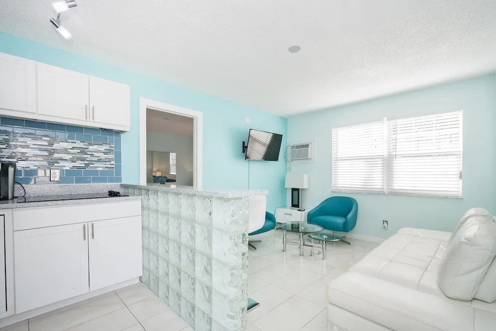 Fairweather Estate #1 - One Bedroom Apartment