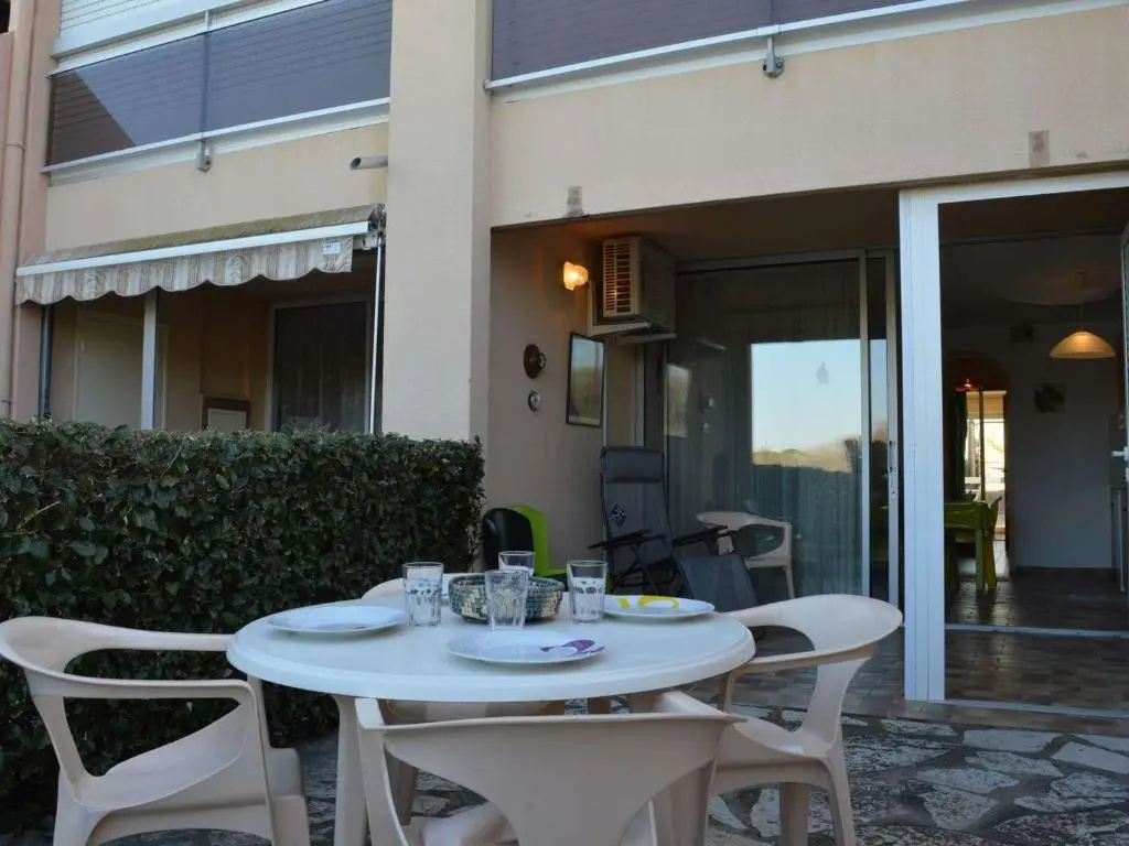 Appartement Saint-Cyprien, 2 pièces, 6 personnes - FR-1-225D-4