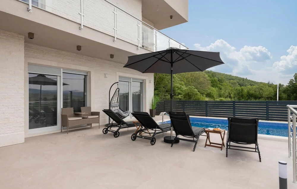 Nice Apartment in Trogir With 2 Bedrooms and Wifi