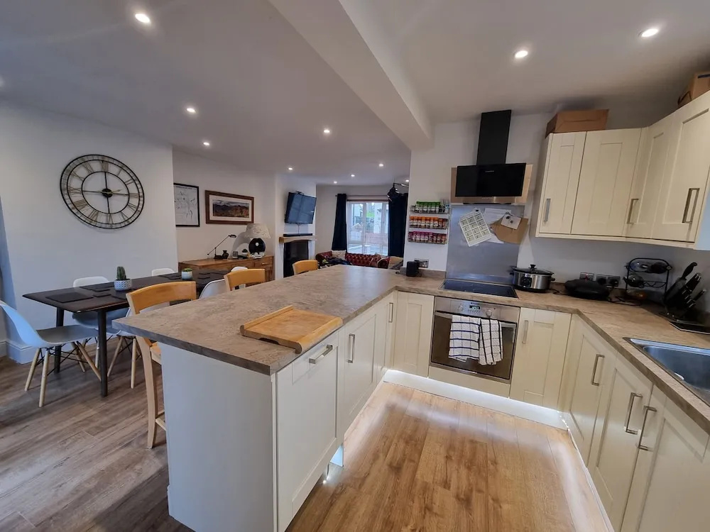 Impeccable 2-bed House in Ulverston With Garden