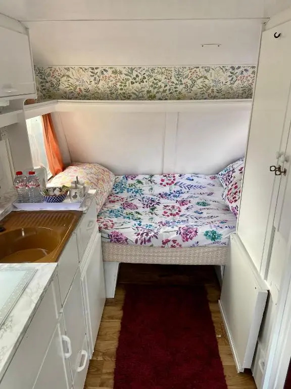 Cosy Caravan at Carrigeen Glamping