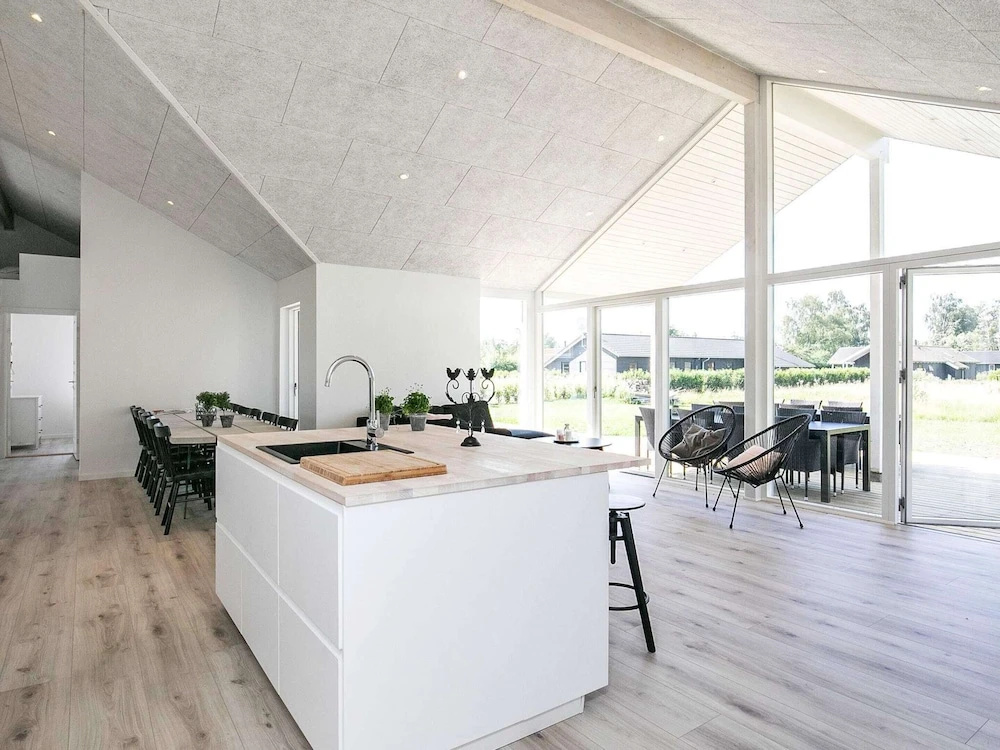 14 person holiday home in Væggerløse
