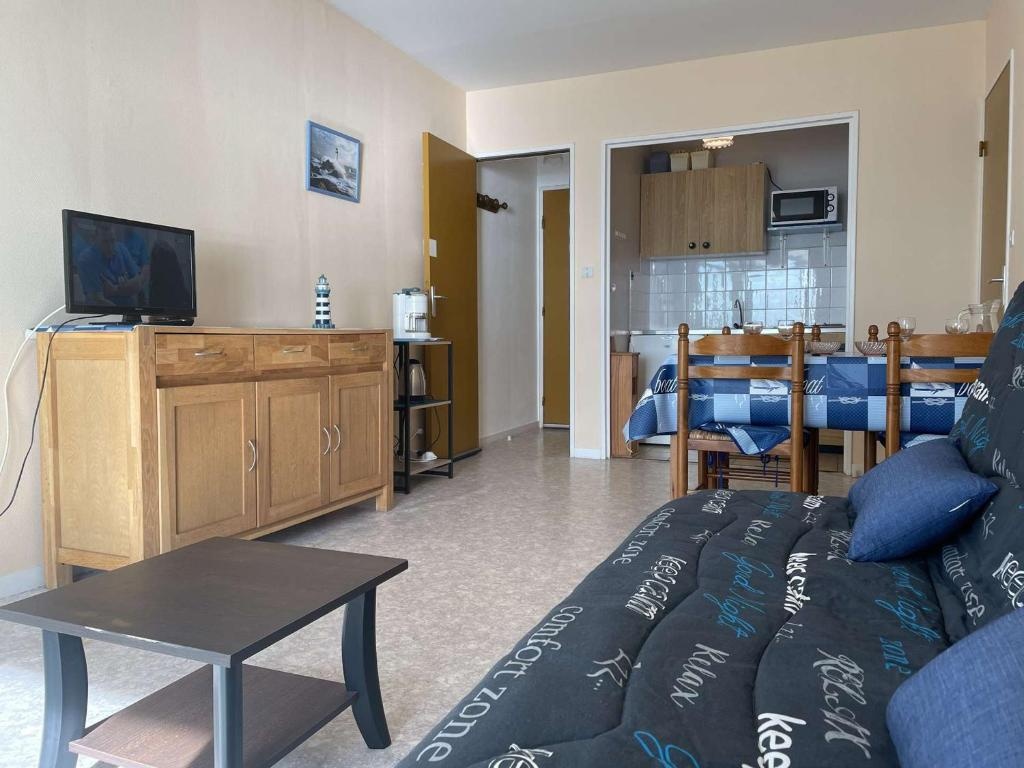 Appartement Saint-Gilles-Croix-de-Vie, 2 pièces, 4 personnes - FR-1-224-39