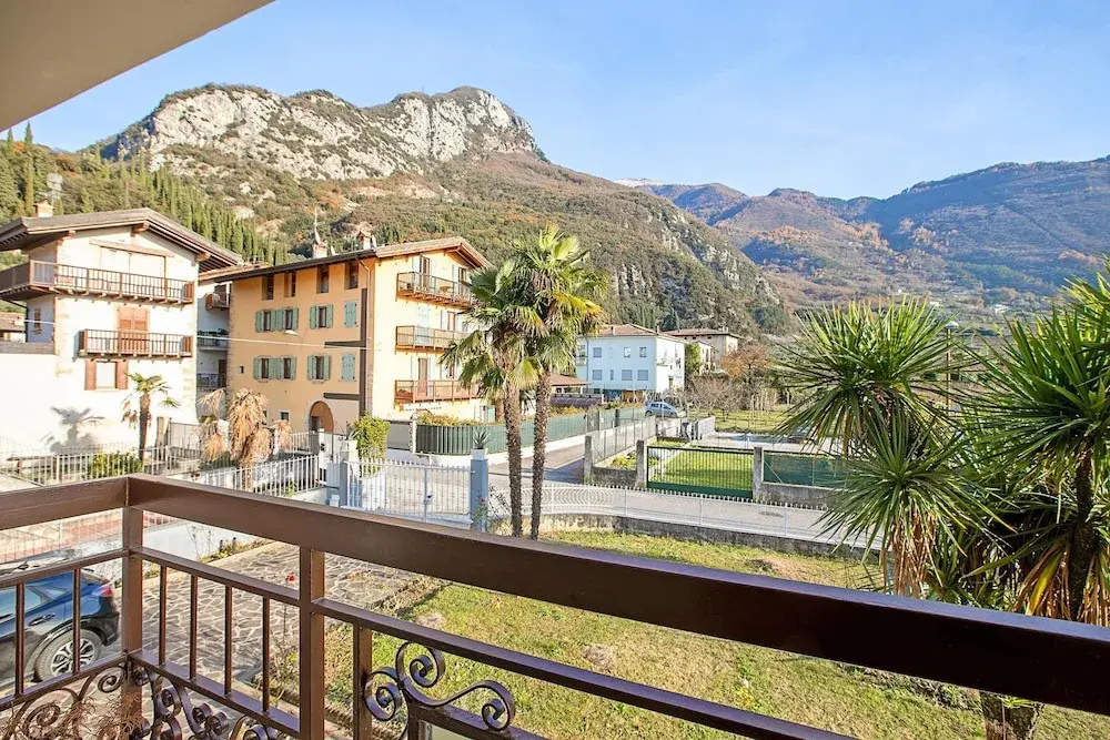 Mass Home in Arco With 2 Bedrooms and 1 Bathrooms