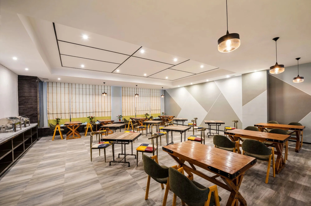 Vienna International Hotel (Foshan Yongrun Plaza)