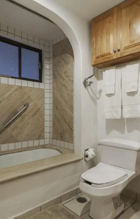 Dorado 102 Beachfront Large 1 Bdr Unit At Casa Del Mar