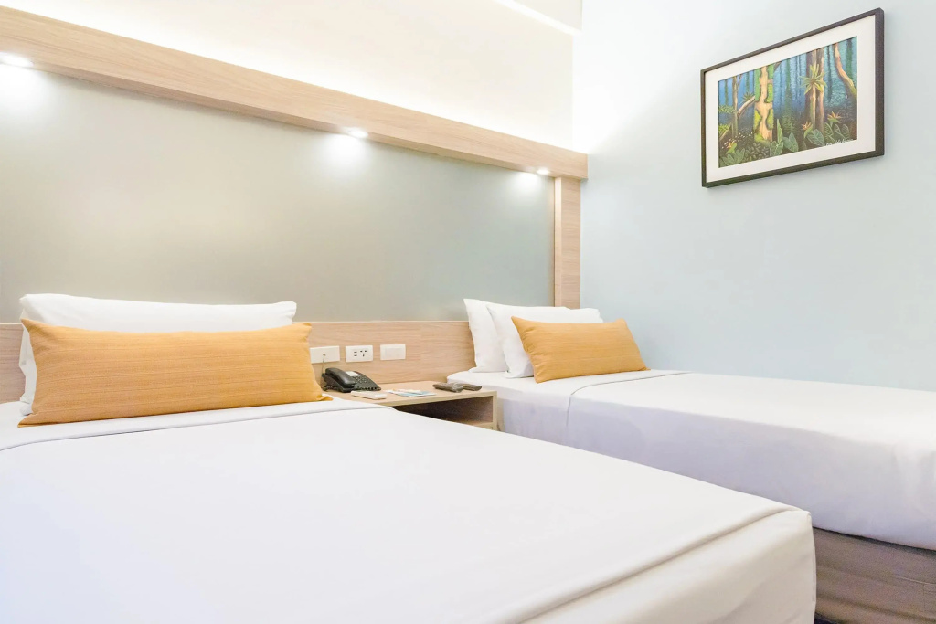 Microtel by Wyndham Tarlac