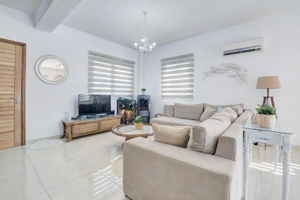 SunnyVillas: 3BR Super Cozy Villa☆Private Pool☆BBQ - Villa Falcon
