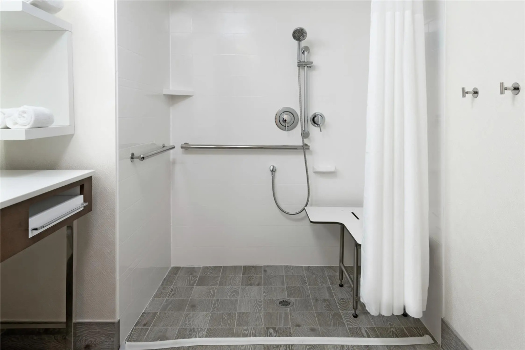 Hampton Inn & Suites Atlanta Buckhead Place