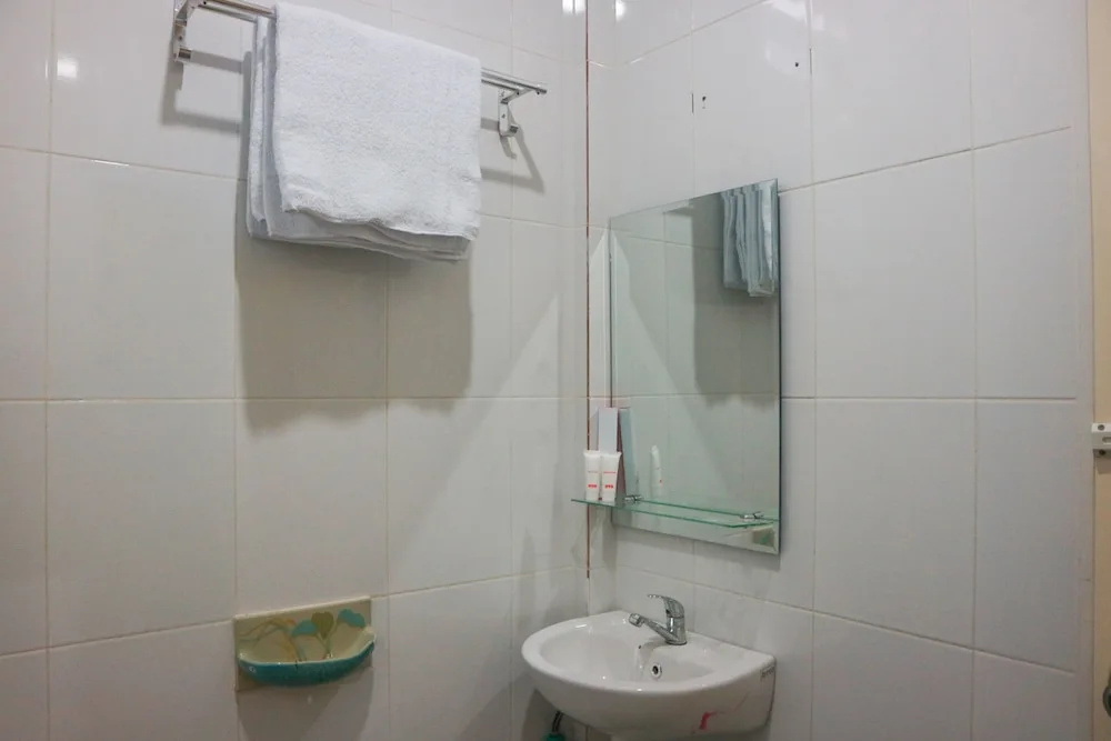 OYO 1156 Fanybella Homestay