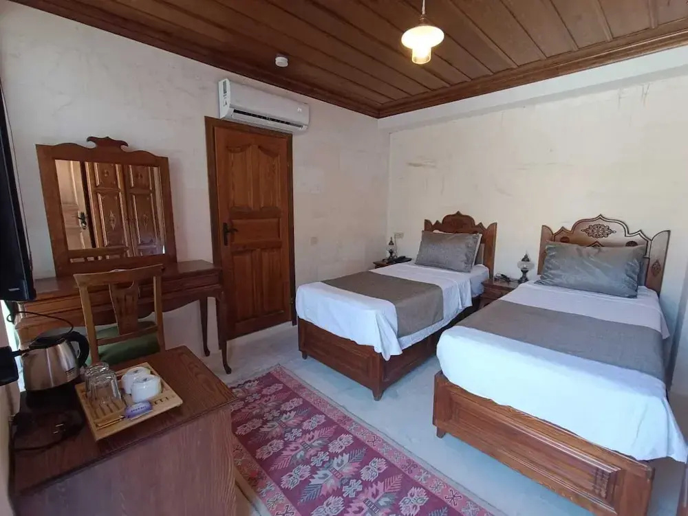 Fırfırlı Konak
