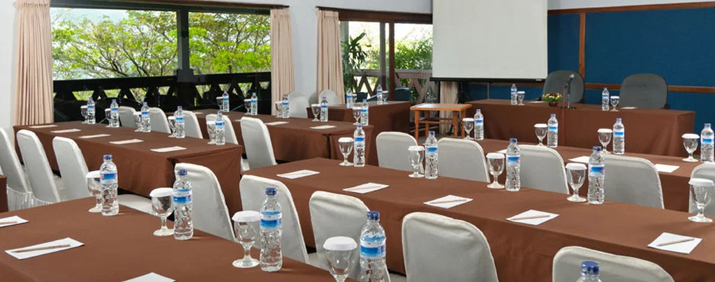 Grand Whiz Hotel Trawas Mojokerto