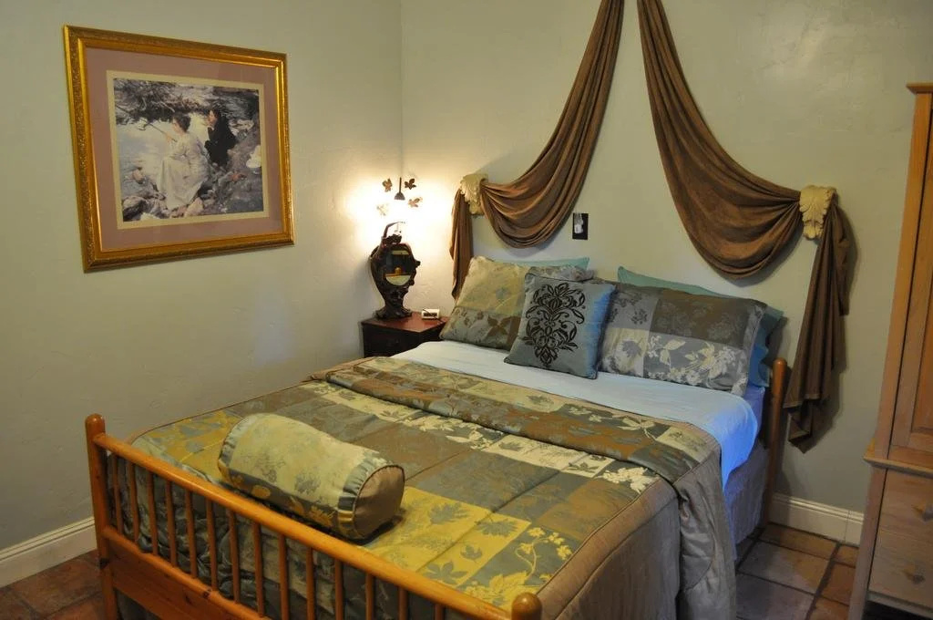 Pine Rose Inn