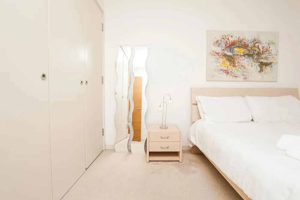 Central 1 Bed near Paddington Station w/ Terrace
