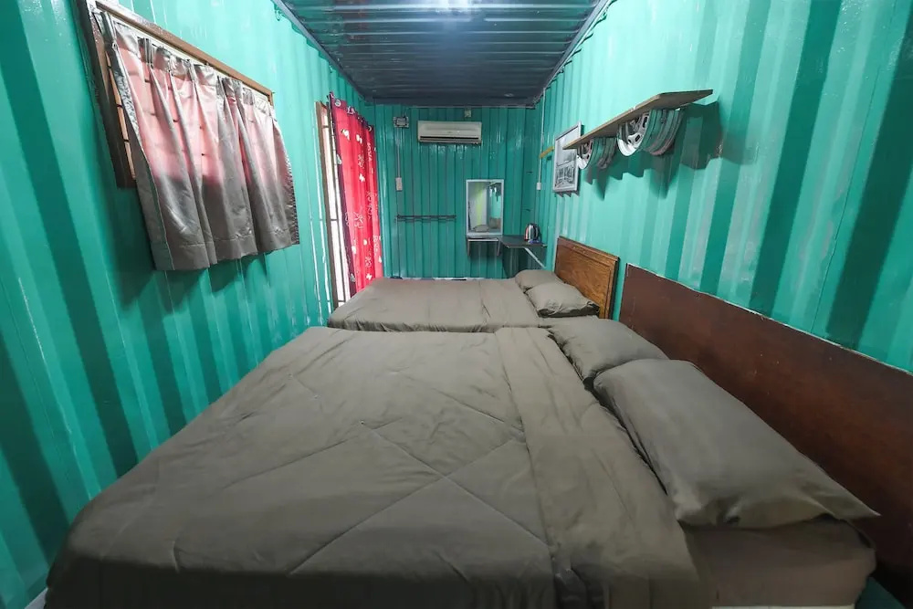 90579 U Inn