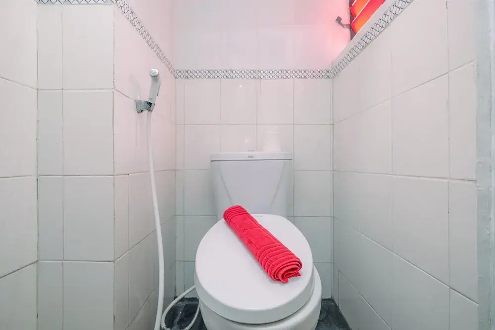 Comfort and Cozy Living 2BR at Cibubur Village Apartment By Travelio