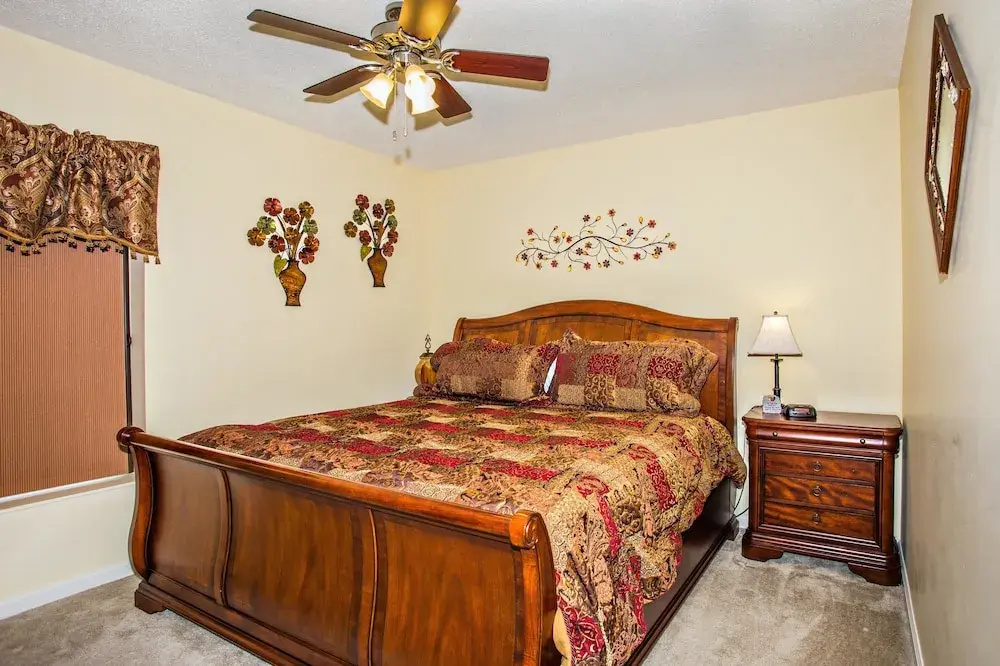 Whispering Pines 212