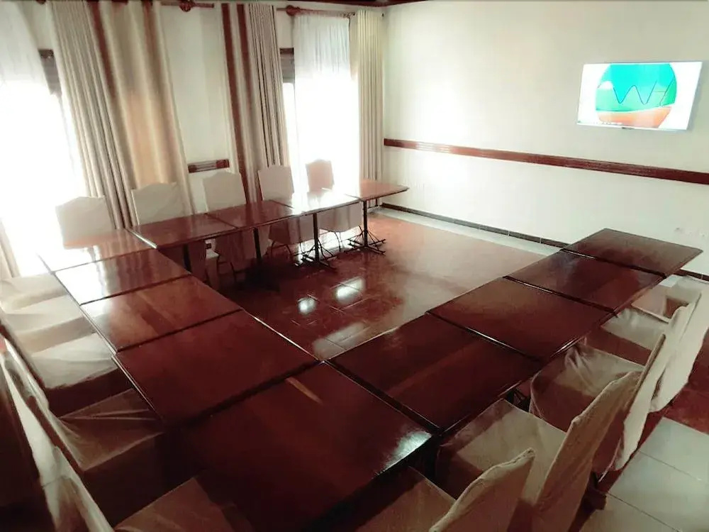 World House Gisozi Hotel