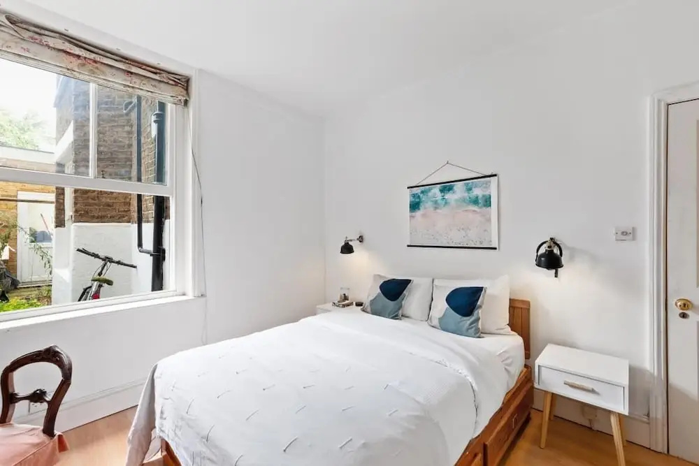 Lovely 2 Bed Apt W/patio nr Shepherd's Bush