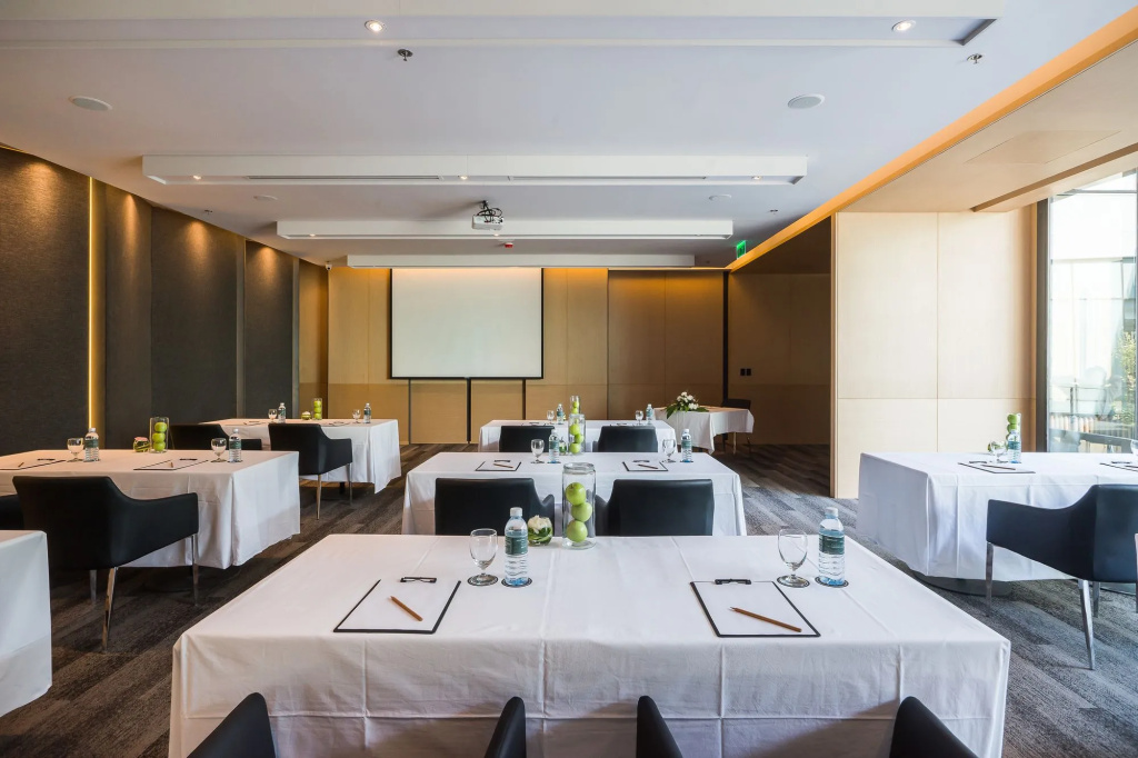 Arize Hotel Sri Racha