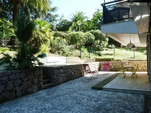 Tourelles Garden