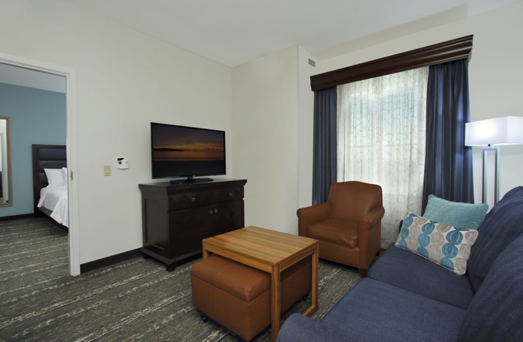 Homewood Suites by Hilton Miami - Airport West
