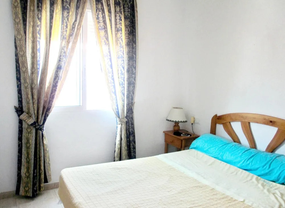 Apartment With 2 Bedrooms in Alicante, With Wonderful Mountain View, P