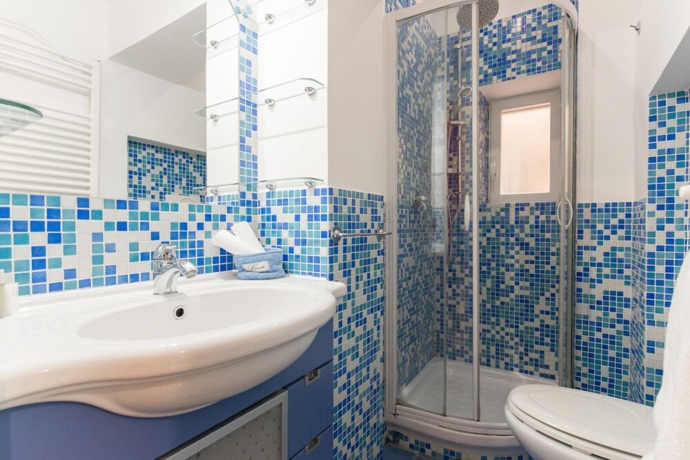 Lovely Nice 2 Beds Flat 4 Minutes From Vatican