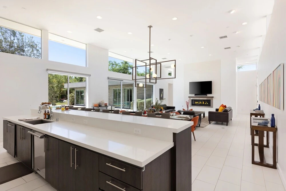 Polo Villa 3 by Avantstay Features Expansive Putting Green Pool Spa Outdoor Firepit 260328 6 Bedrooms