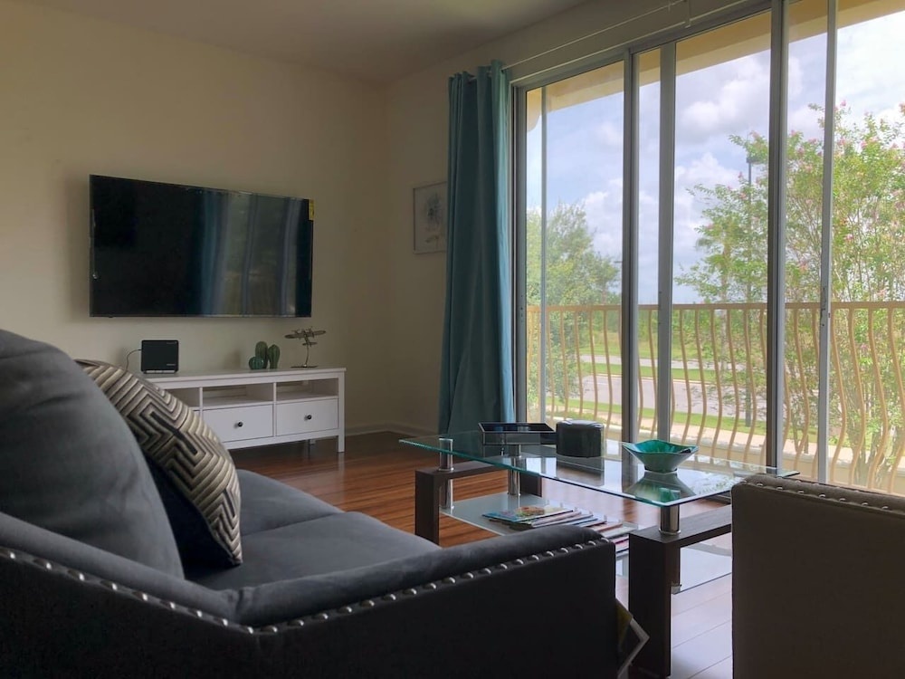 Tideview 11 · Super Clean Home Away From Home. Sleep 12+