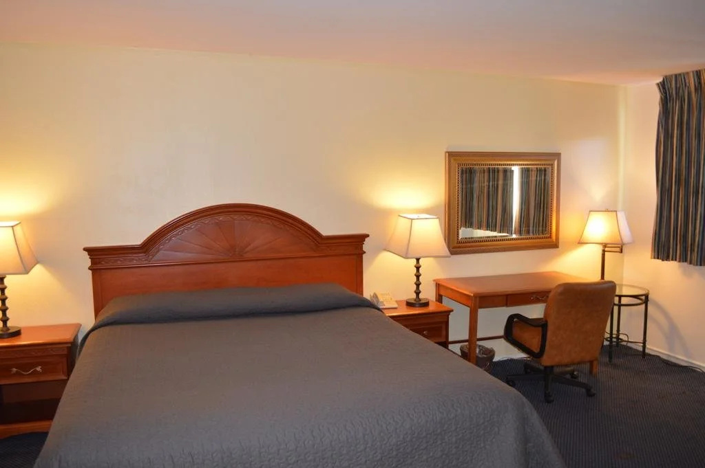 Glass Slipper Inn - Stanford Palo Alto