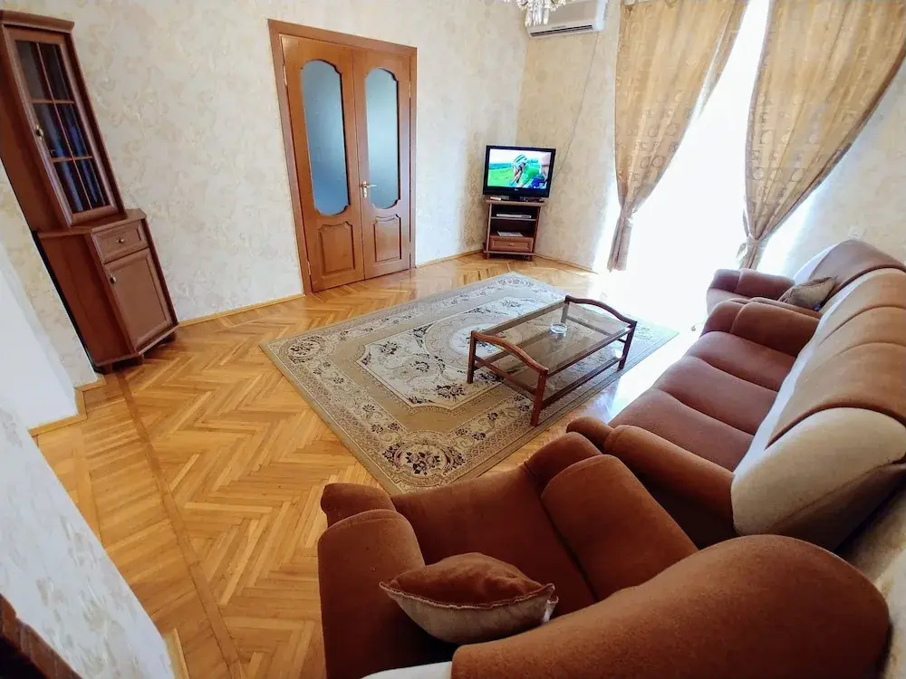 Apartment with Sea and F1 view