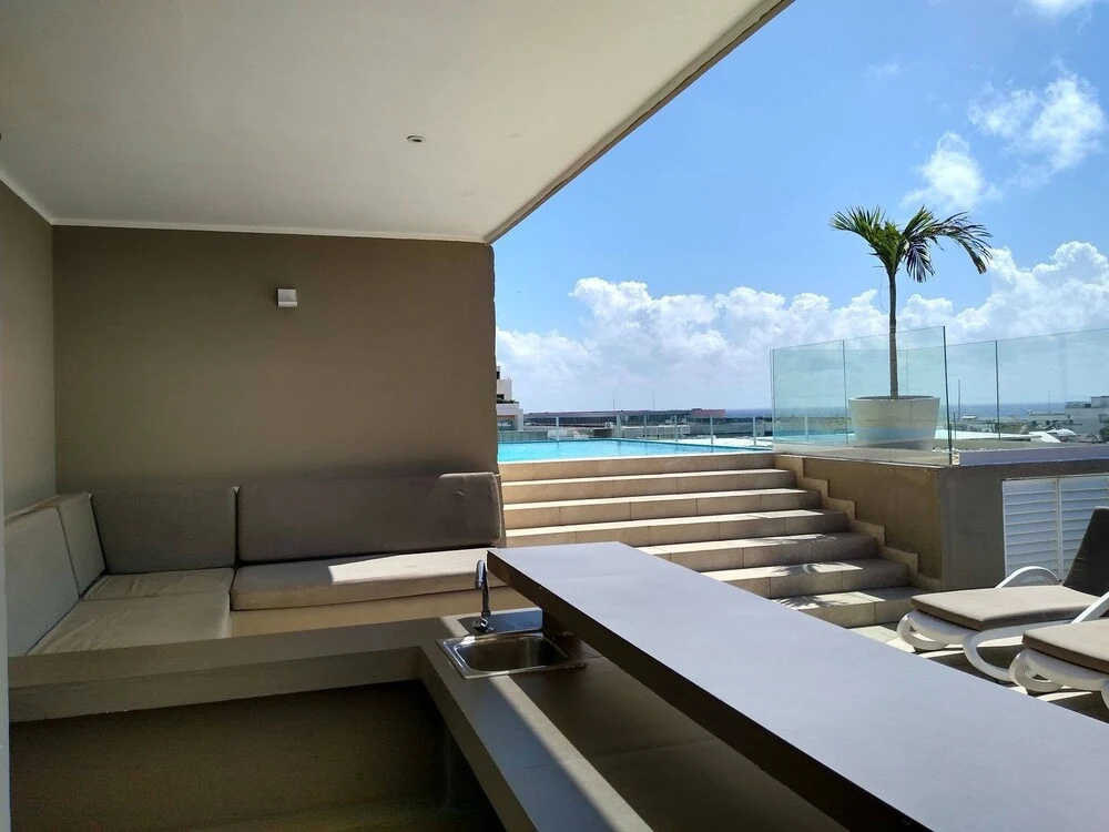 Apartment on the 5th Avenue with Pool, Gym and Parking for 4 sleeps