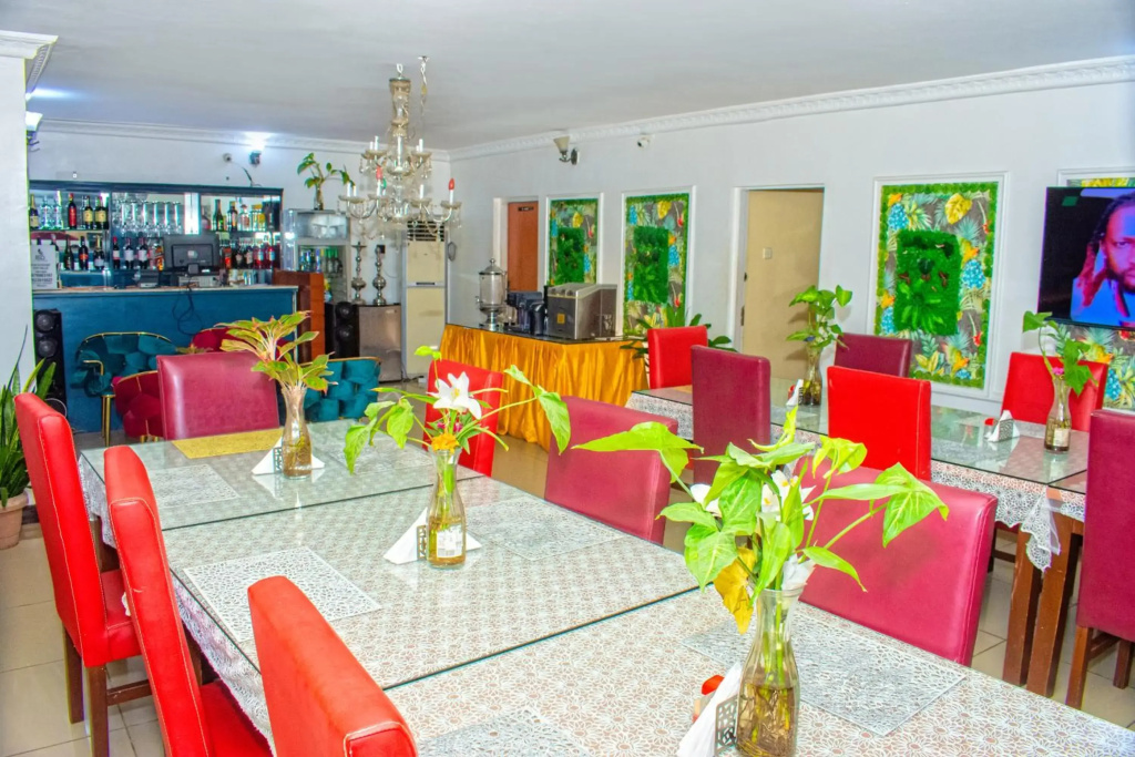 Coronia Hotel