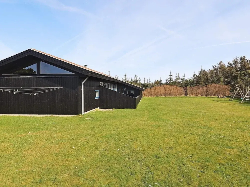 8 person holiday home in Vestervig