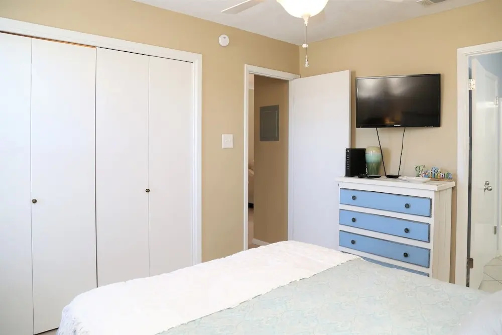 Ocean Reef 101 1 Bedroom Condo