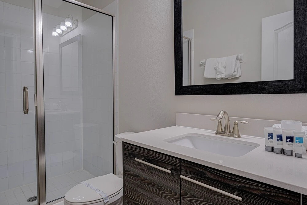 Balmoral Resort-126mc 3 Bedroom Home by RedAwning
