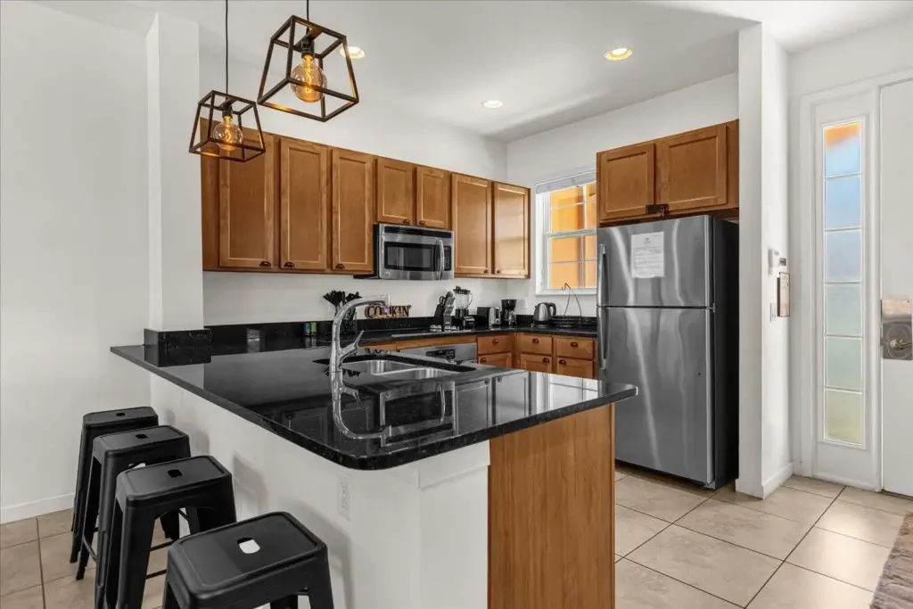3 BD 2.5 BA Regal Oaks 2671 RL
