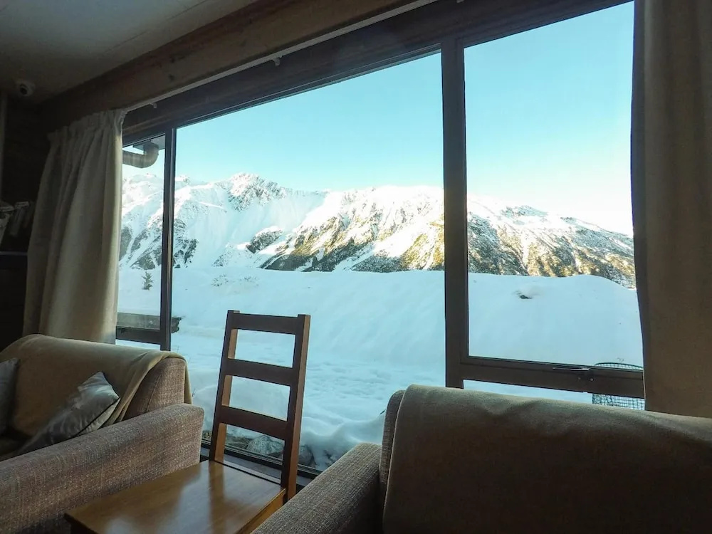 Haka House Hostel Aoraki Mt Cook