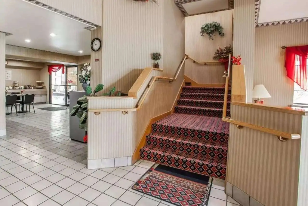 Baymont Inn & Suites by Wyndham Mukwonago
