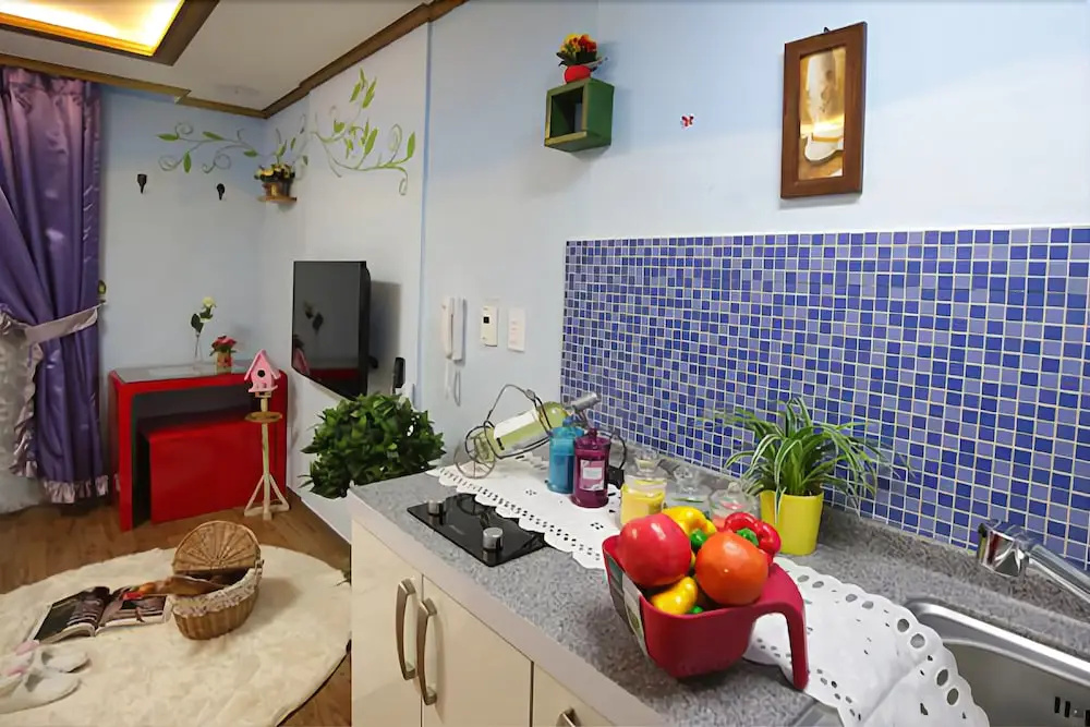 Yongin Caribbean Hue Pension