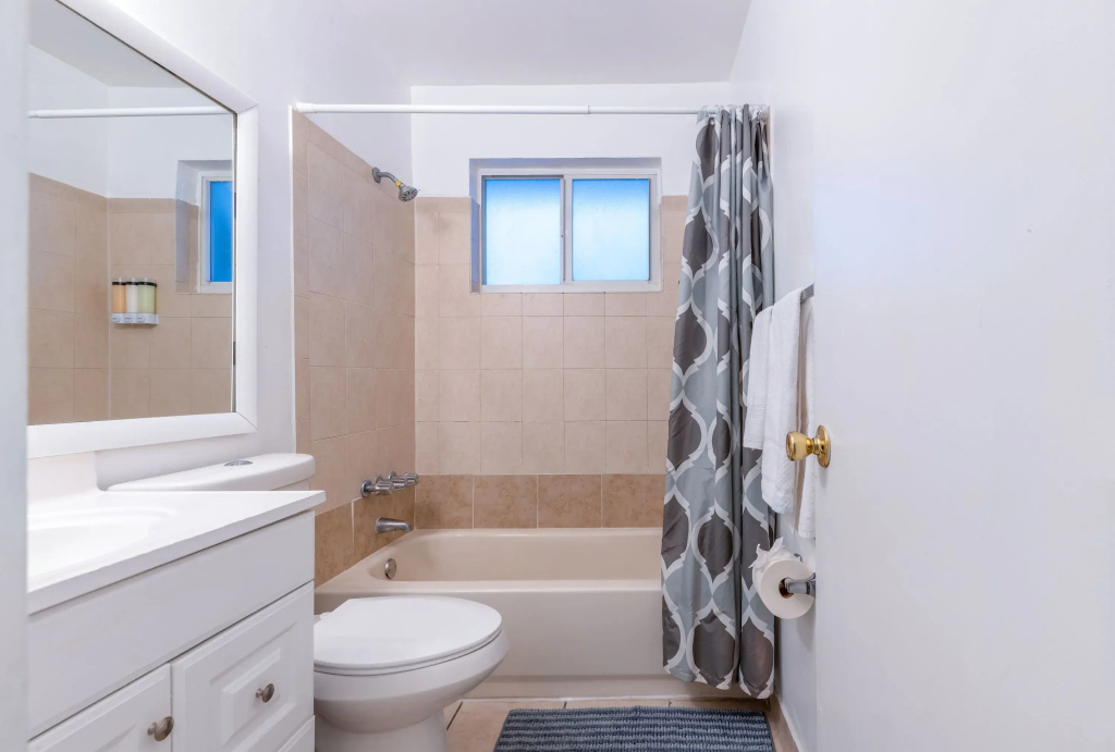 Book Now and Enjoy a Top Miami Location