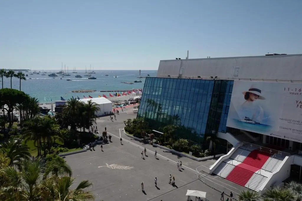 Cannes - Croisette - Palais des Festivals