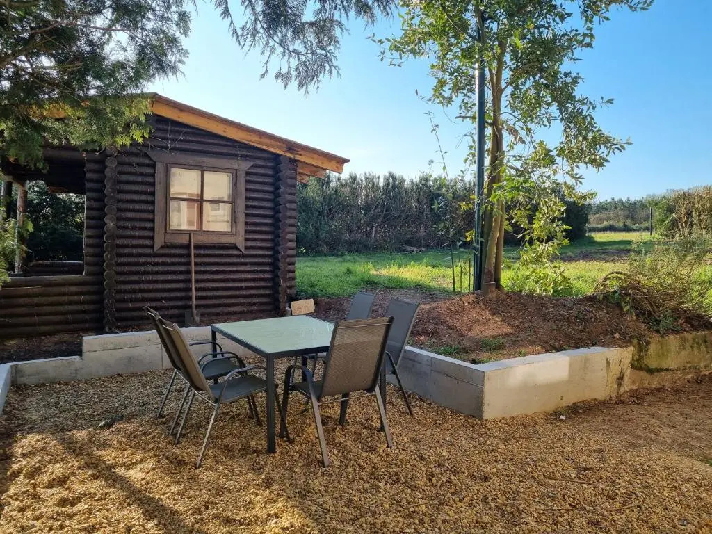 Appartement à la campagne avec piscine