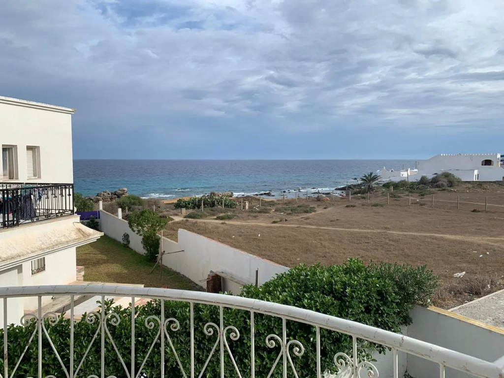 Airbetter - Beachfront 3 bedroom apartment in Kelibia