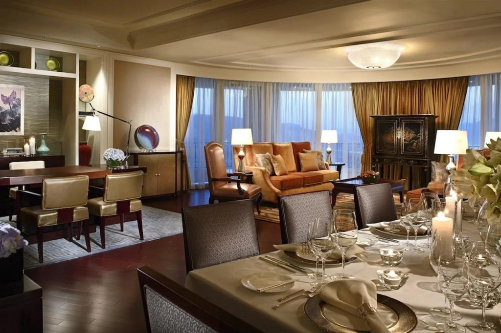Four Seasons Hotel Macao