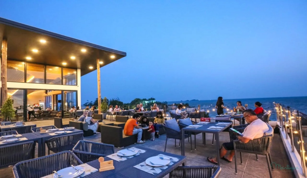 Tique Series Boutique Resort (SHA Extra Plus)