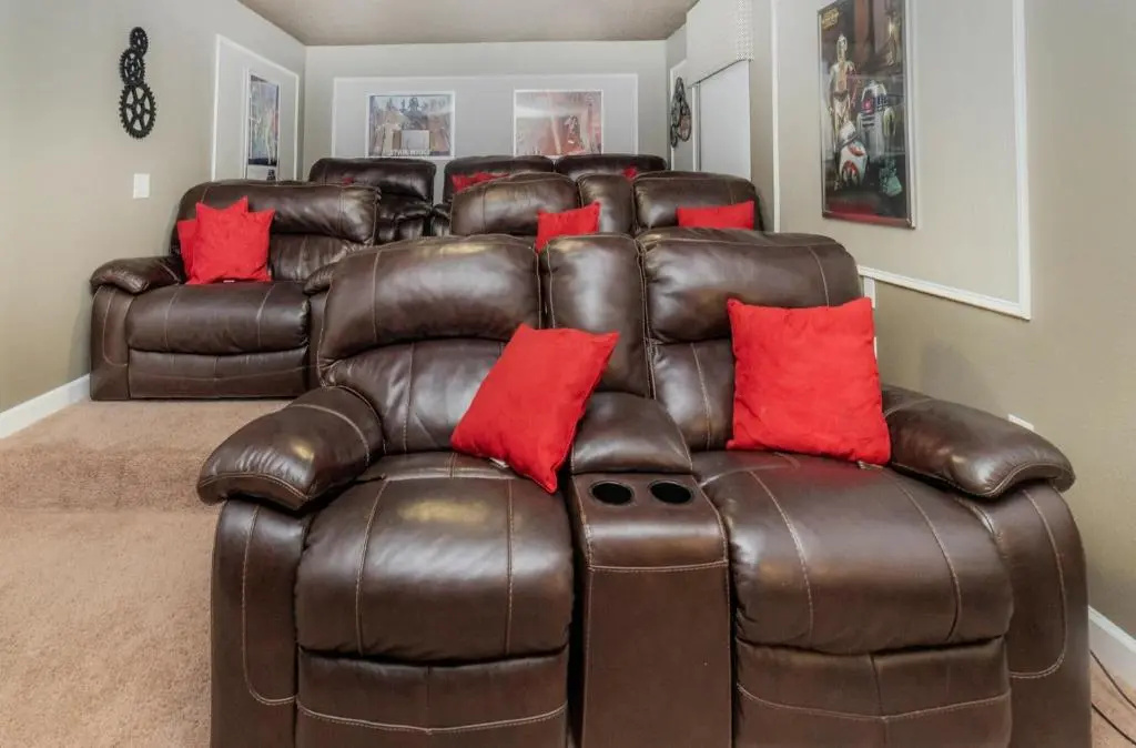 Pumper Your Kids with a Lifetime Memories Just 7 Miles From The Magic of Disney World