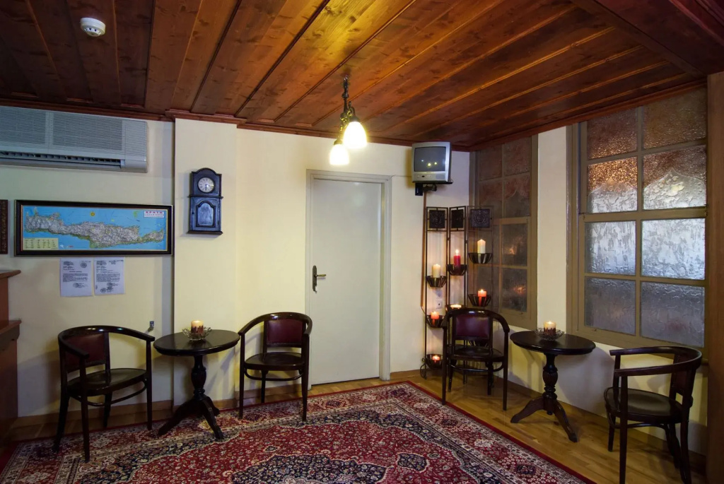 Belmondo Hotel
