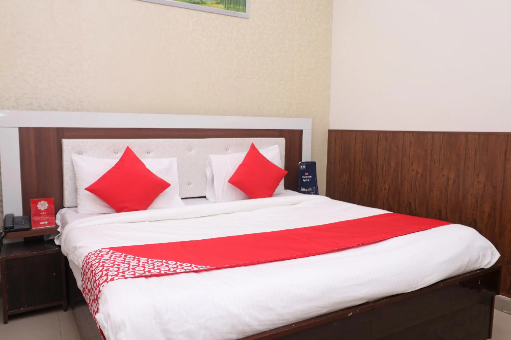 OYO 27029 Home Stay